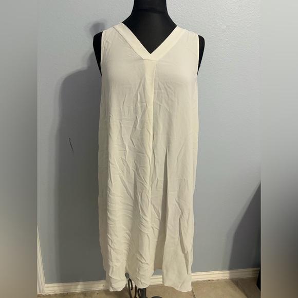 Eileen Fisher Dresses & Skirts - Eileen Fisher Cream V-Neck Sleeveless Midi Dress